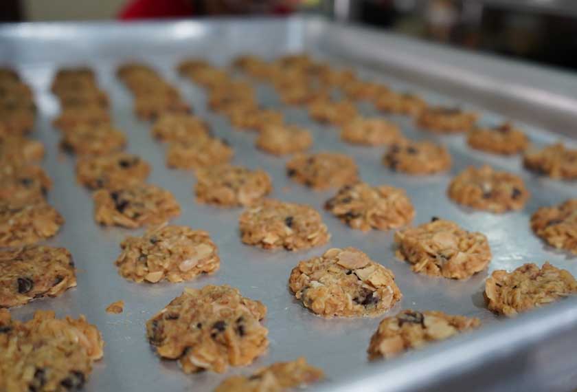 Antara kuih raya hasil sentuhan air tangan penghuni Penjara Wanita Kajang.