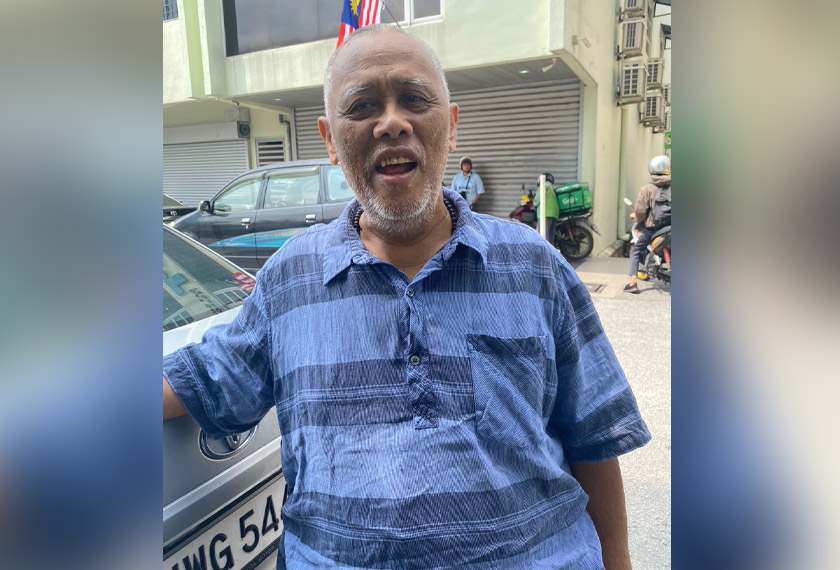 Mohd Nazid Abu Bakar dari Pandan Jaya juga tidak pernah melepaskan tanggungjawabnya memilih wakil rakyat dalam amalan demokrasi ini.