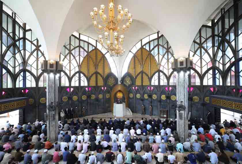 Umat Islam membentuk lima peratus daripada keseluruhan populasi Thailand. - Foto BERNAMA