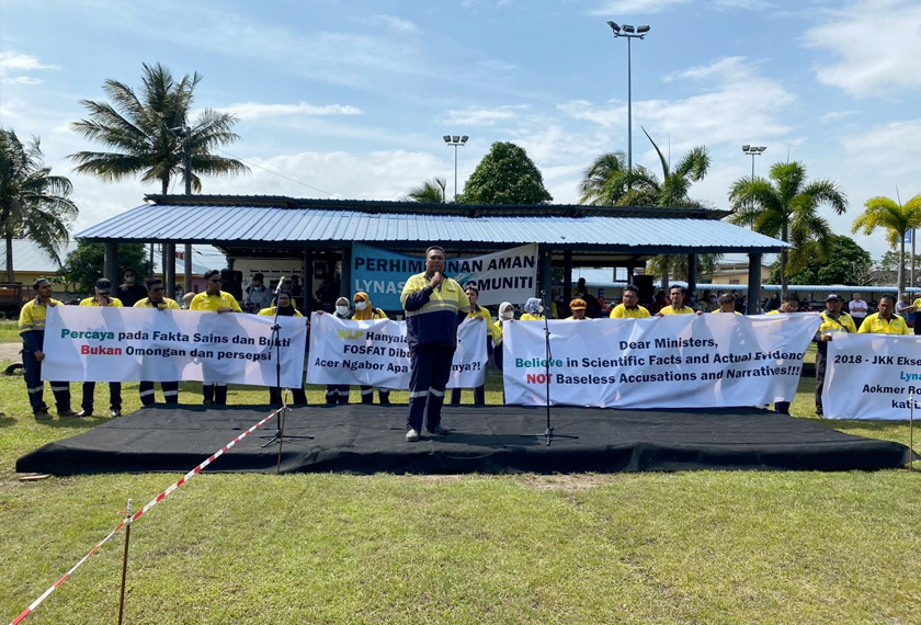 Ratusan pekerja menyertai demonstrasi aman dalam usaha mahu kerajaan mendengar suara mereka.