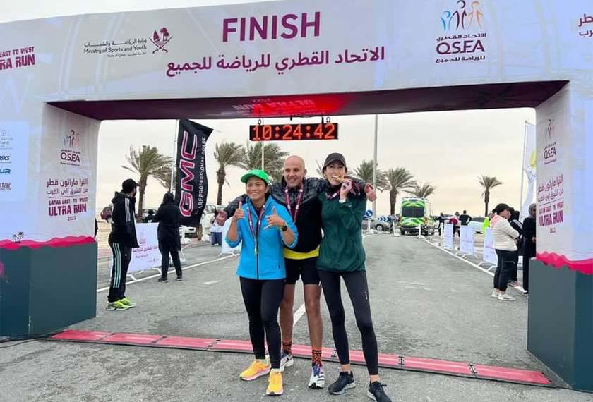 Peserta Malaysia, bersama rakan sepasukan dari Mesir dan Sepanyol