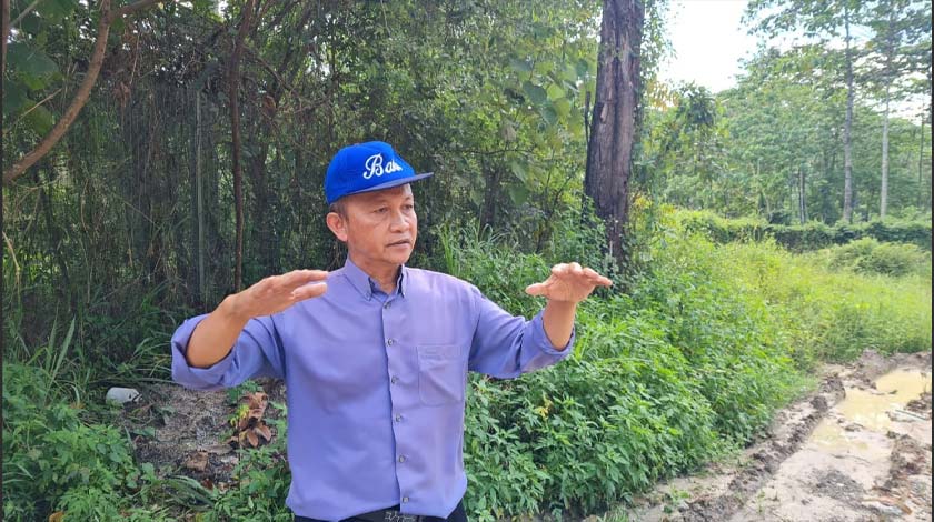 Pemilik tanah, Datuk Kamaruzaini bimbang projek mampu mendatangkan risiko terhadap pembangunannya. - Foto Astro AWANI