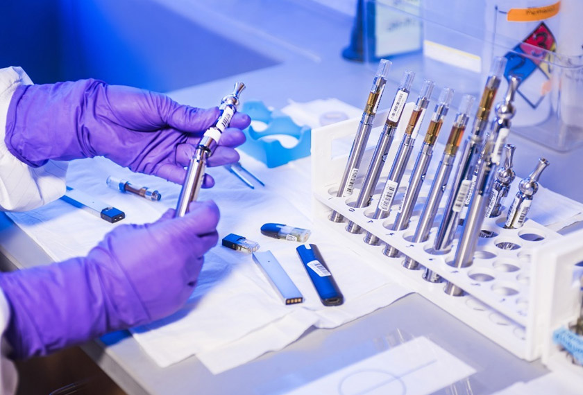 Penggunaan rokok elektronik jauh lebih baik jika dibandingkan kimia di dalam rokok tembakau.