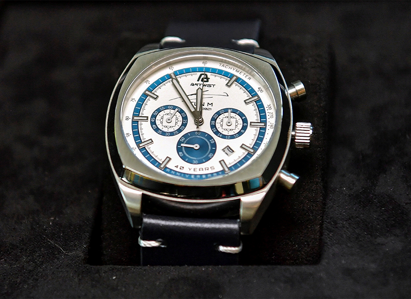 Jam tangan edisi terhad Artwist memaparkan karya seni unik artis dari serata dunia dan tenaga penggerak utama kepada penghasilan produk unggul ini tidak lain dan tidak bukan ialah Bostami Ahmad yang juga pengasas Artwist.Co. - Foto BERNAMA