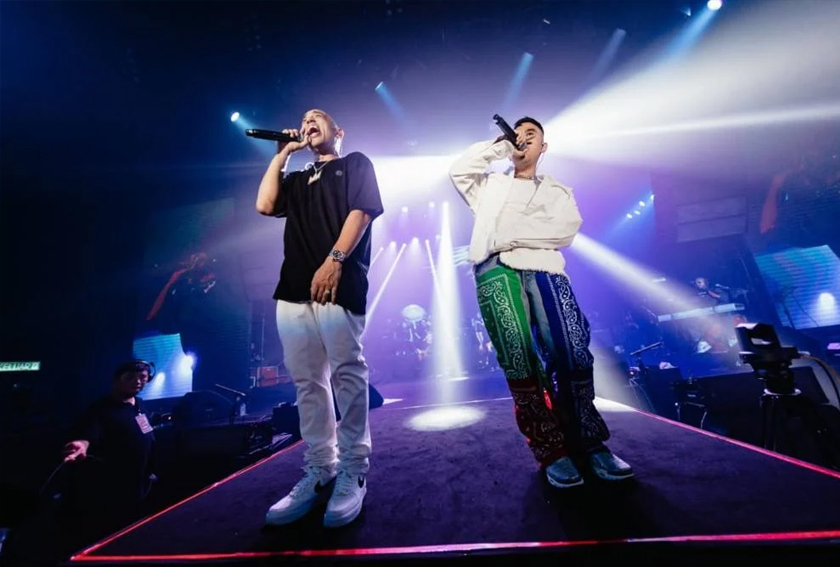 Alyph turut hadir mengiringi persembahan Joe menerusi lagu Sampai Jadi dan Sang Saka Biru. - Foto Sinar Harian