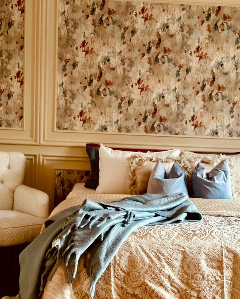 Dekorasi kediaman baharu Che Ta bernilai hampir RM10 juta.