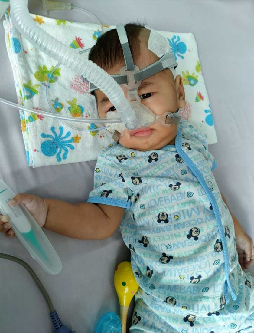 Muhammad Athif menghidap penyakit genetik yang jarang berlaku, Atrofi Otot Spina (SMA) Jenis 1 selepas beberapa bulan dilahirkan. - Foto Astro AWANI