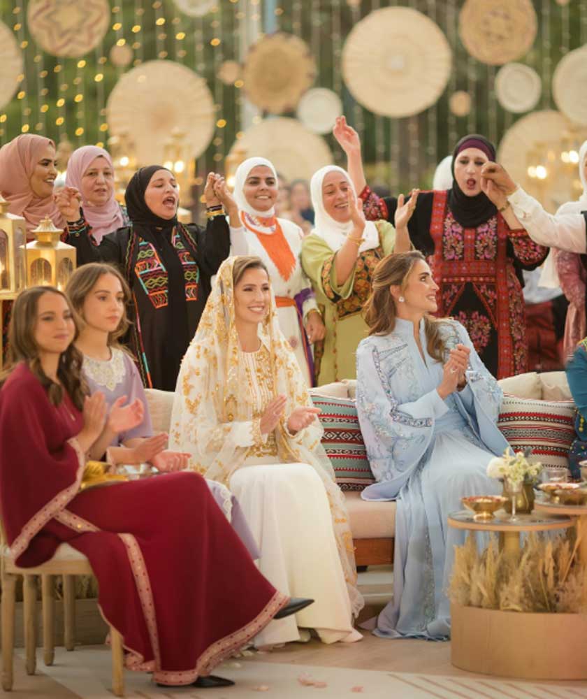 Kemeriahan majlis berinai Rajwa Khaled bin Musaed bin Saif bin Abdulaziz Al Saif yang dianjurkan Permaisuri Rania. - Gambar Instagram @queenrania