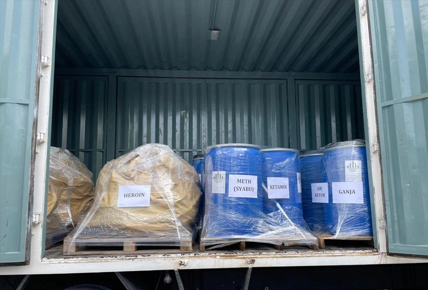 Foto Facebook Polis Negeri Sembilan