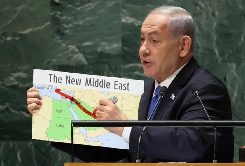 Perdana Menteri Israel, Benjamin Netanyahu semasa membentangkan peta 