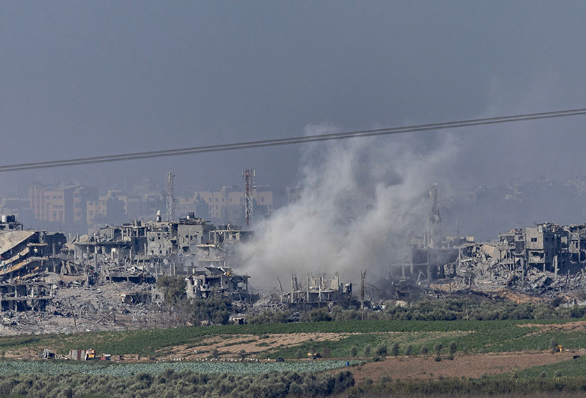 Setiap hari bedilan bom rejim zionis menghancurkan bangunan kediaman, hospital di Gaza. Gambar: Agensi Antarabangsa