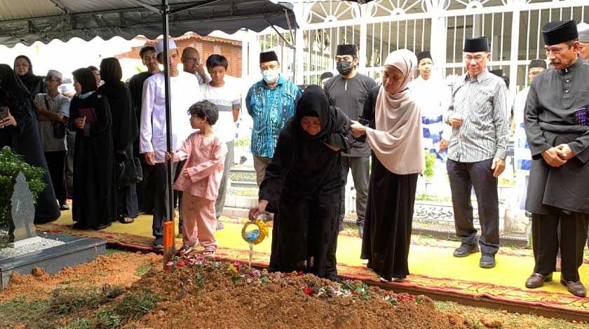 Dr Abdullah Fadzil dilahirkan di Bukit Chandan Kuala Kangsar, pada 30 Julai 1945. - Foto Astro AWANI