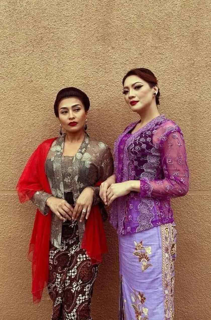 Nabila Huda (kiri) dan Linda Nanuwil.
