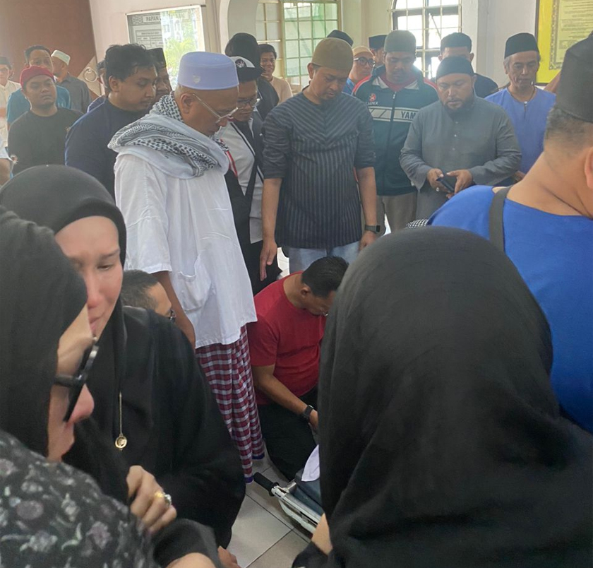 Hattan hadir memberi penghormatan terakhir kepada sahabatnya, Allahyarham Jay Jay.