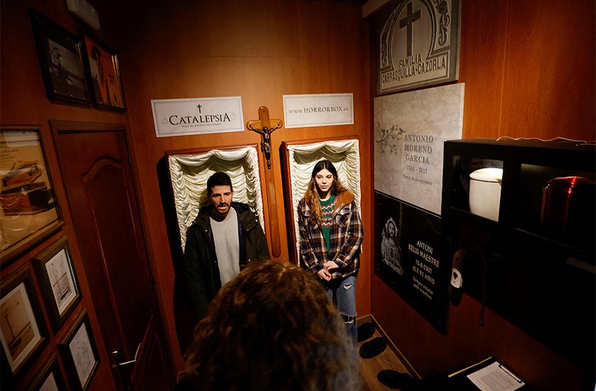 A couple of gamers, Miriam Castella and Carlos Granedo, participate in Catalepsia, working in pairs to solve puzzles and tricks, in Barcelona, Spain. - REUTERS 