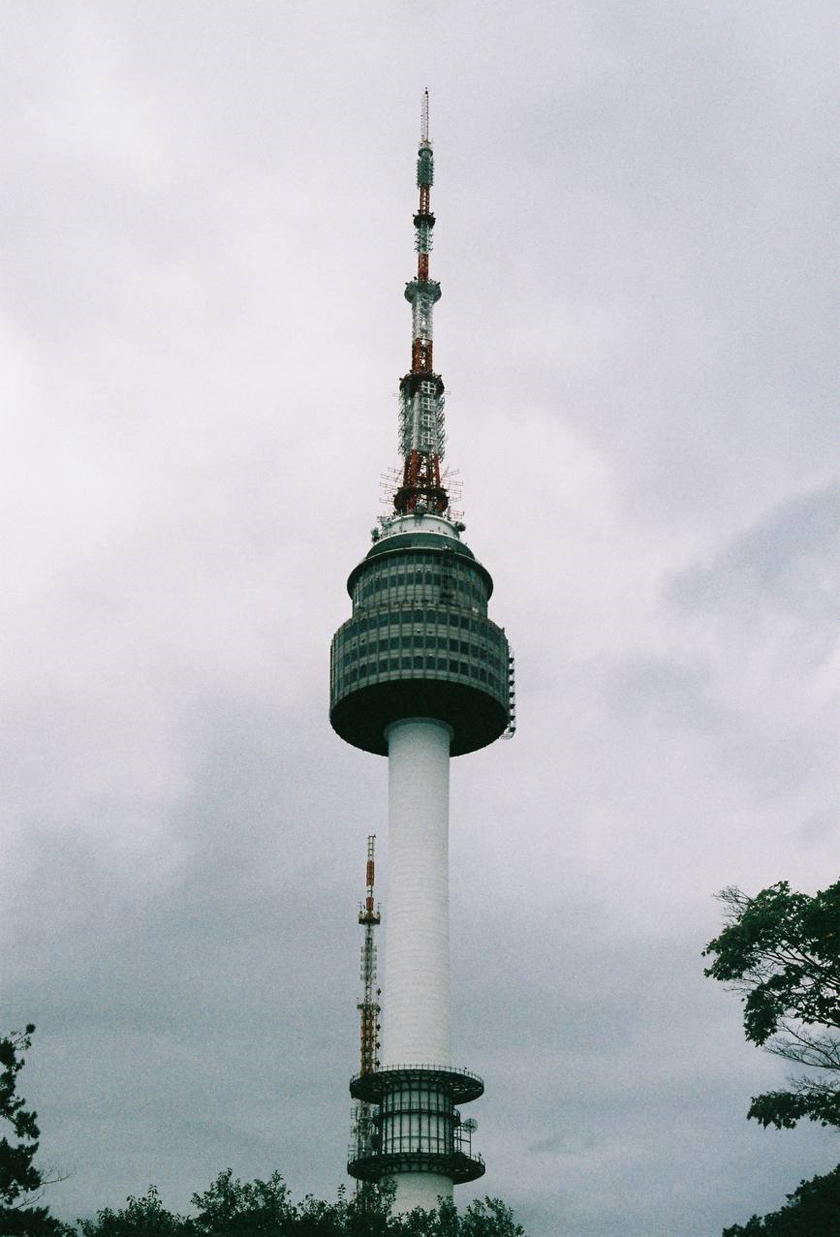 Salah satu mercu tanda kebangaan masyarakat Korea. Foto: Amiruddin Hardy