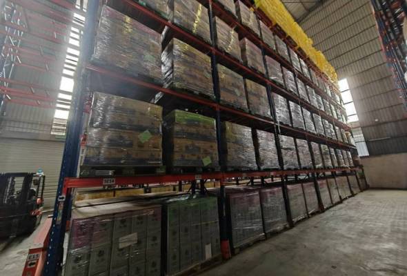 KPDN Johor sita lebih 1.6 juta kg minyak masak seleweng bernilai RM8.47 juta