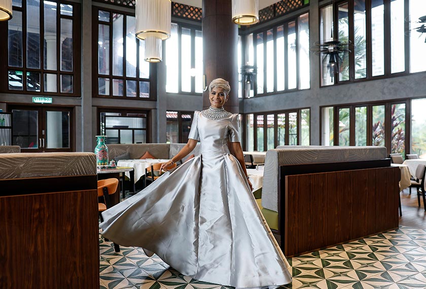 Jaclyn memberi pose istimewa buat peminatnya sempena sidang media 'Jaclyn Victor First Solo Concert' di sebuah hotel di Kuala Lumpur, baru-baru ini. --fotoBERNAMA