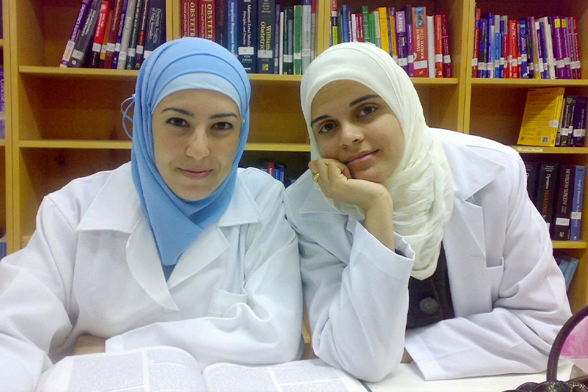 Gazan obstetrician-gynaecologist, Dr Sireen Al-Attar (R), and her friend and fellow medical student Dr Sana Najjar. - Dr Sana Najjar/REUTERS/Filepic