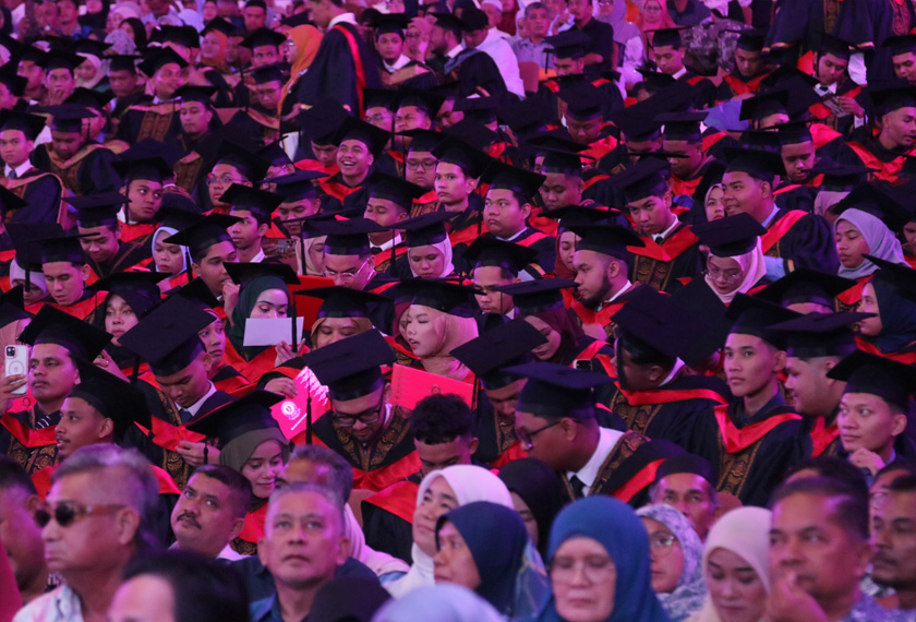 MARA telah menjadi tonggak utama dalam usaha meningkatkan status sosio-ekonomi Bumiputera.