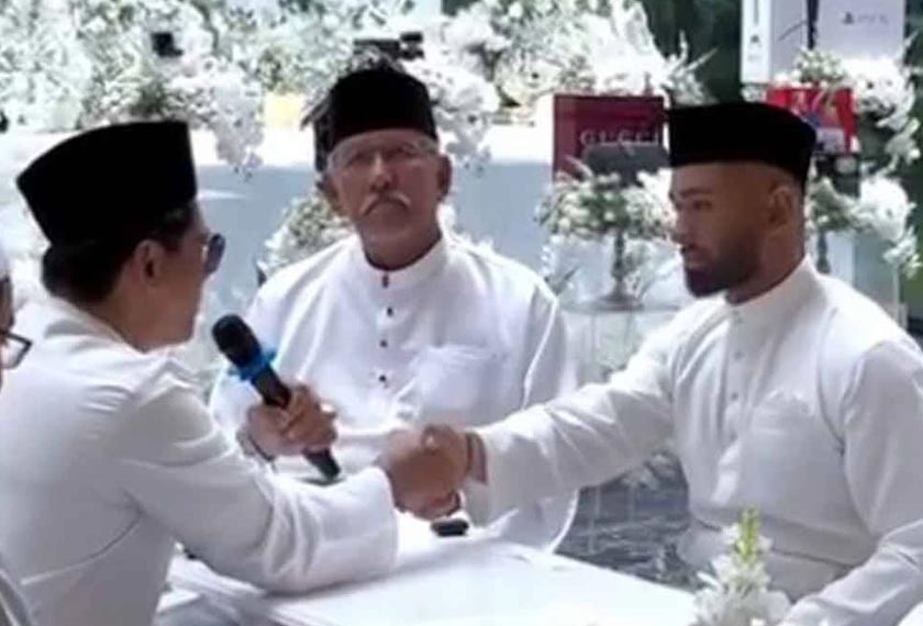 asangan pelakon itu dinikahkan oleh bapa kepada pengantin perempuan iaitu Rosman Abdullah. - Foto Sinar Harian