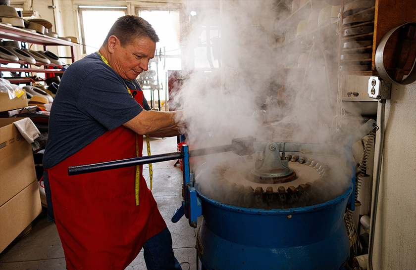 Owner of Baron Hats and hatmaker Mark Mejia shows how steam is used in the process of creating custom made hats for Hollywood in Los Angeles, California, US. - REUTERS