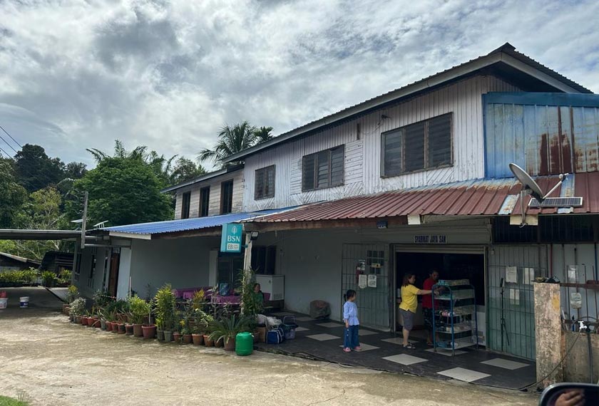 Emmanuel Village Stay, salah sebuah inap desa di sini