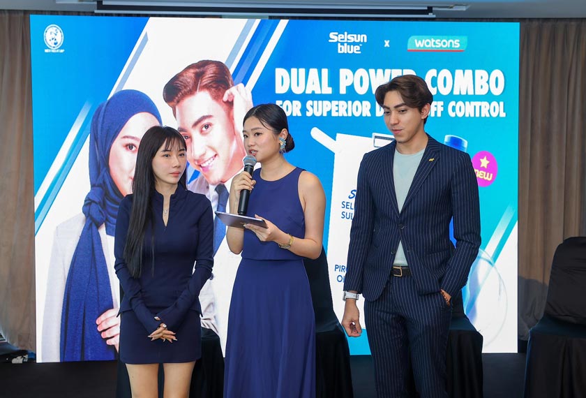 Model dan pempengaruh media sosial, Amerie Tee dan Marc Sadique berkongsi pengalaman mereka selepas menggunakan Selsun Blue (Advanced Oil Control) Anti-Dandruff & Scalp Care Shampoo. Gambar – Selsun Blue