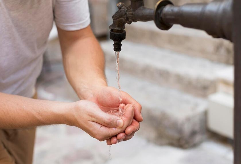 Allah menyayangi hamba yang berwuduk. - Gambar hiasan