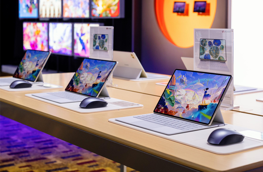 Ciri paling menonjolnya adalah Papan Kekunci Luncur HUAWEI.