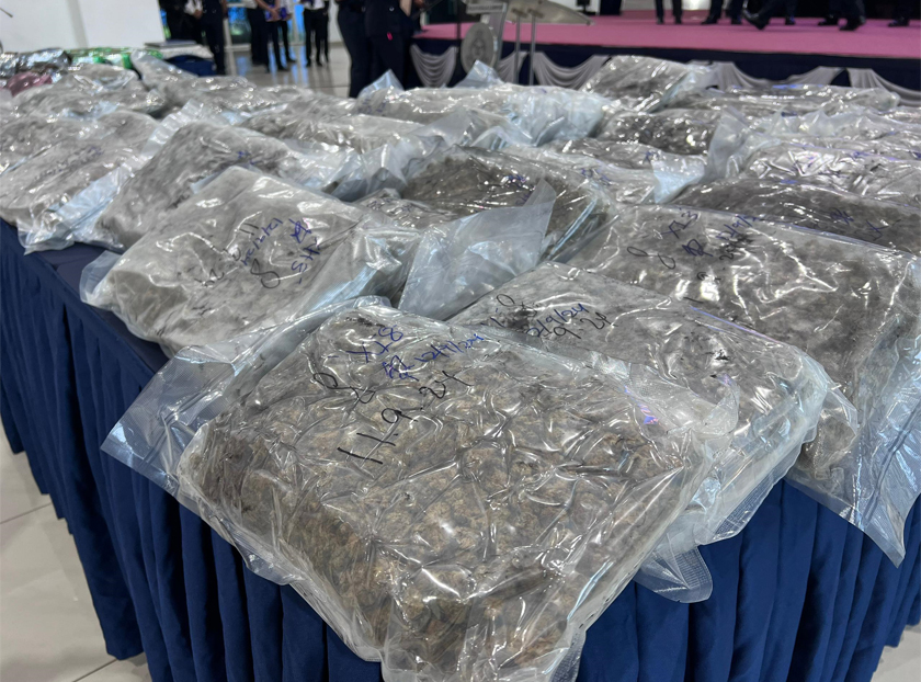  Foto Noor Fahmey Md Azhar