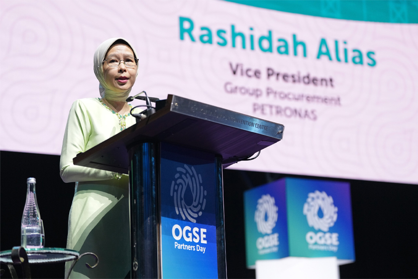 Naib Presiden Perolehan Kumpulan PETRONAS, Rashidah Alias menyeru setiap pihak dalam industri untuk aktif terlibat dalam usaha berterusan ini demi memacu perubahan positif.