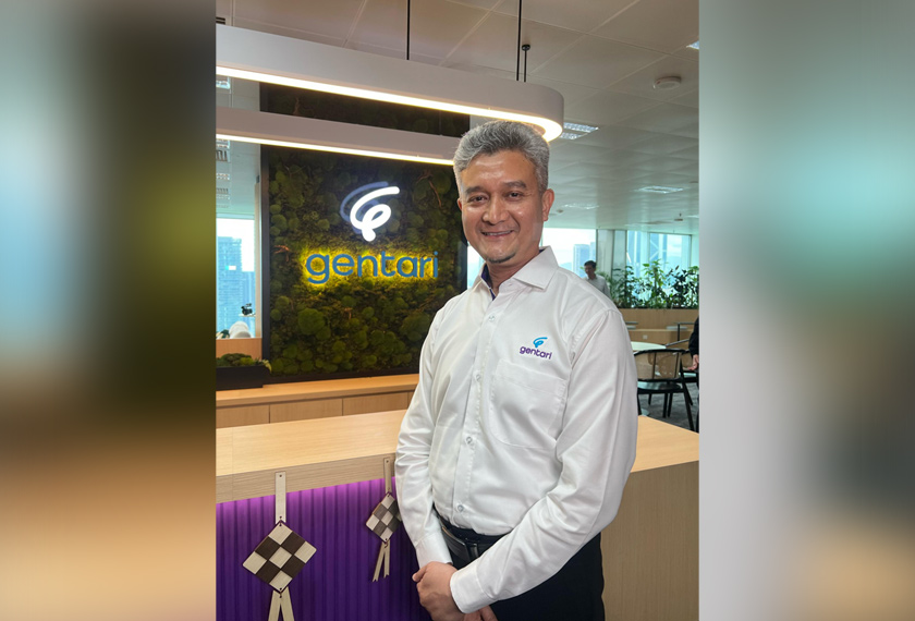 Ketua Tenaga Boleh Baharu Malaysia Gentari, Syed Malek Faisal Syed Mohamad komited dalam membantu menurunkan jejak karbon aset PETRONAS.