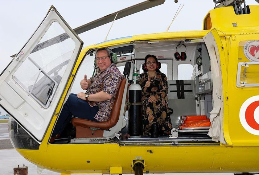 sumbangan pelbagai peralatan perubatan daripada Kedutaan Besar Amerika Syarikat di Malaysia