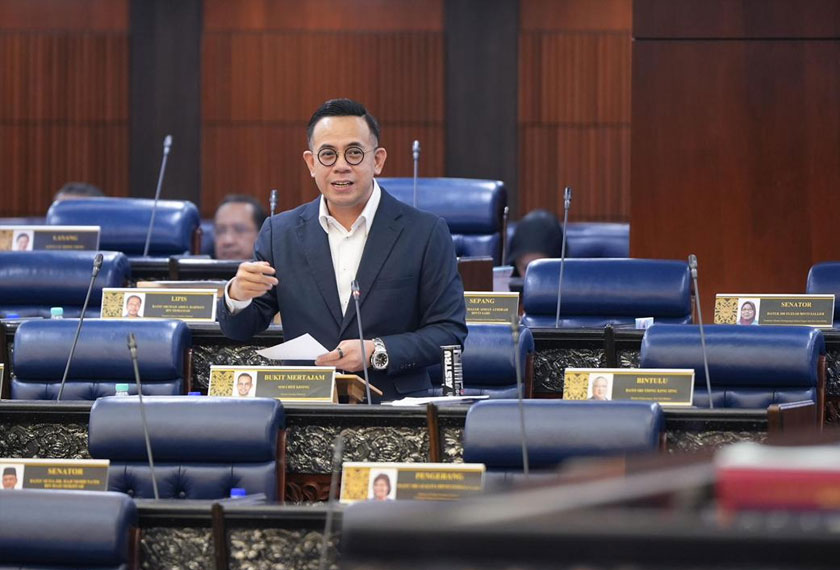 teven Sim membentangkan Rang Undang-Undang Pembangunan Kemahiran Kebangsaan (Pindaan) 2025 di Dewan Rakyat yang menjadi asas kepada reformasi besar TVET. - Foto KESUMA