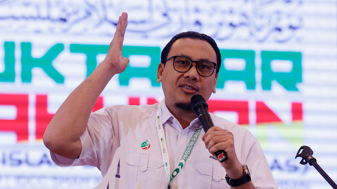 Kaji kerjasama dengan Bersatu: Pemimpin, anak muda Pas perlu bersedia - Afnan