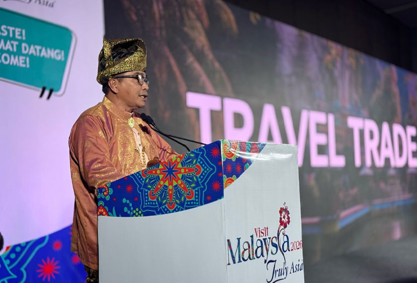Ahmaf Johanif berucap pada Seminar Visit Malaysia 2026 dan Sesi Jaringan bersama Pemain Industri Pelancongan India di New Delhi. - Facebook Tourism Malaysia