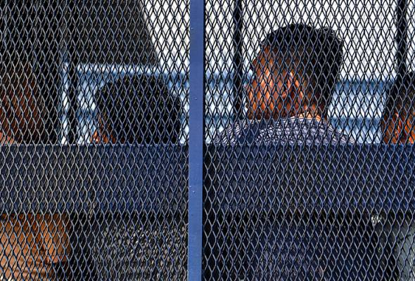 JIM tahan 11 warga Indonesia terbabit sindiket seludup guna laluan bertapis