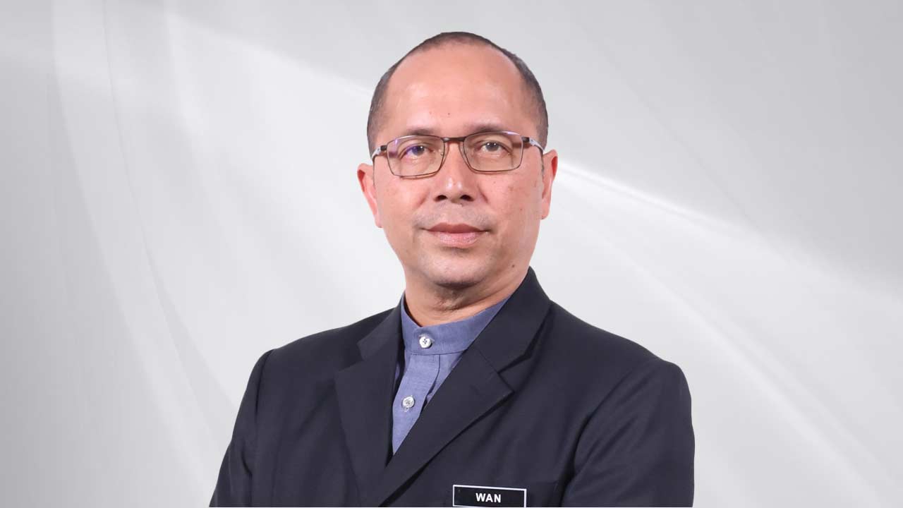 Pertukaran Wan Shaharuddin tidak jejas siasatan, pendakwaan SPRM - Azam ...
