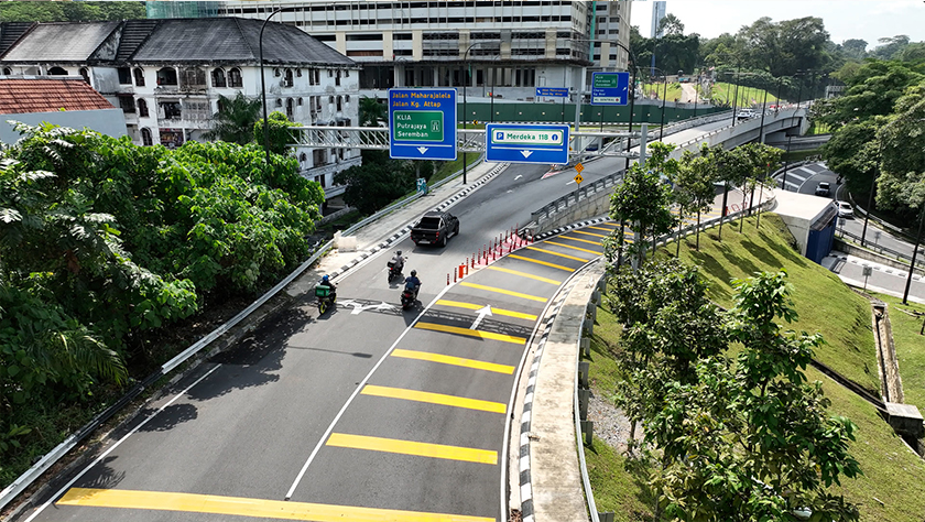 Entrance to Belfield Tunnel via Jalan Syed Putra