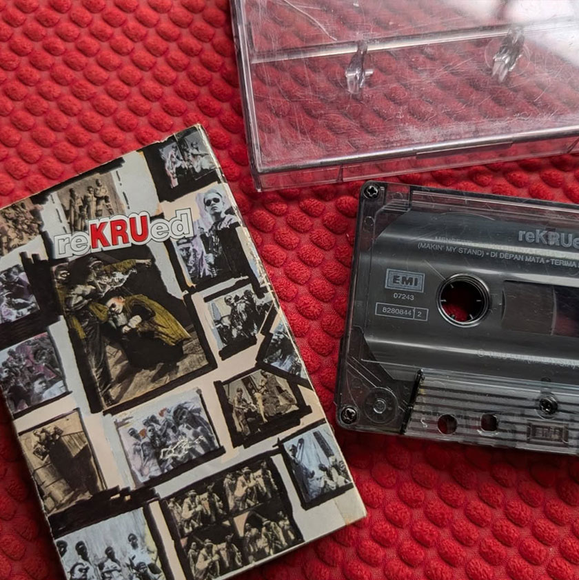 Edry berkongsi keterujaan apabila terjumpa semula album KRU iaitu reKRUed .