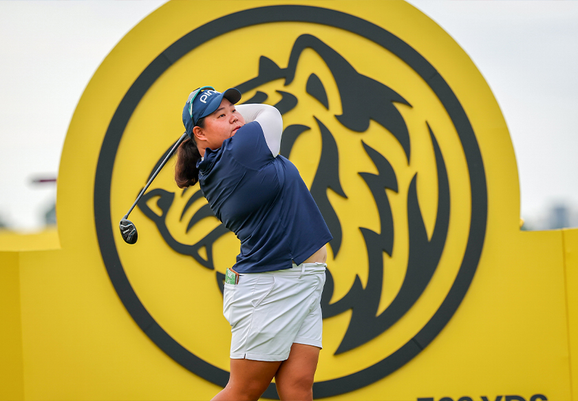 Mirabel Ting beraksi dalam Kejohanan Golf Maybank 2025 di Kelab Golf & Country Kuala Lumpur, 1 Nov 2025. --fotoBERNAMA