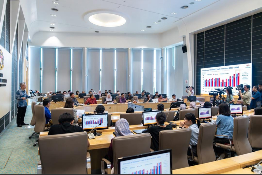  Inisiatif ini memperluas penyertaan perusahaan kecil dalam transformasi hijau serantau.