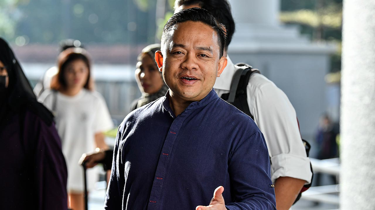 Perjumpaan Wan Saiful dengan Lembaga Disiplin Bersatu ditangguh | Awani