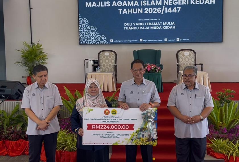 Dalam majlis berkenaan, agihan berjumlah RM128,000 telah disampaikan kepada 320 orang penerima. - Foto Astro AWANI