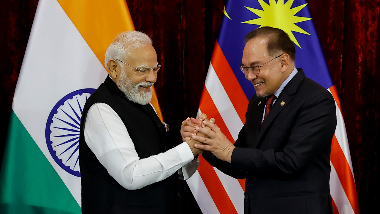Lawatan rasmi Narendra Modi tegaskan hubungan erat Malaysia-India | Awani