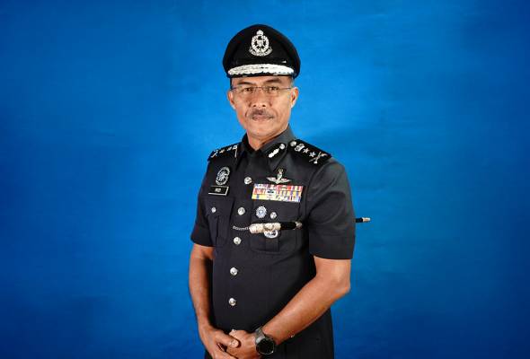 Mohd Roz Orang awam dilarang guna siren atau lampu kecemasan, boleh dikenakan ...