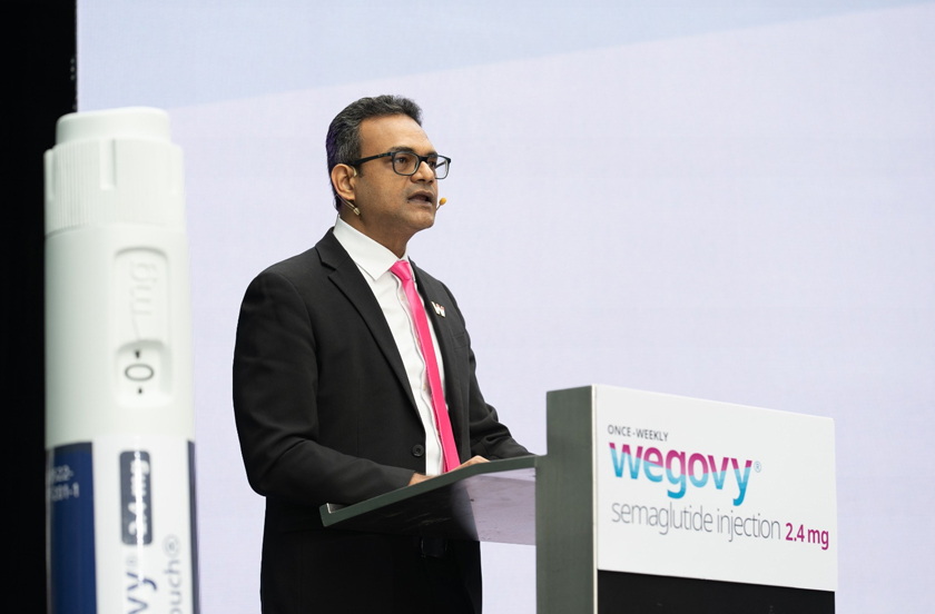 Dr. Praful Chakkarwar ketika menyampaikan nota alu-aluannya di acara pelancaran Wegovy®. - Foto Novo Nordisk Malaysia