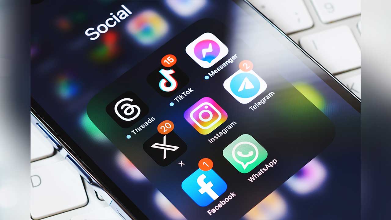 PBB beri amaran larangan media sosial sahaja tidak cukup lindungi kanak-kanak