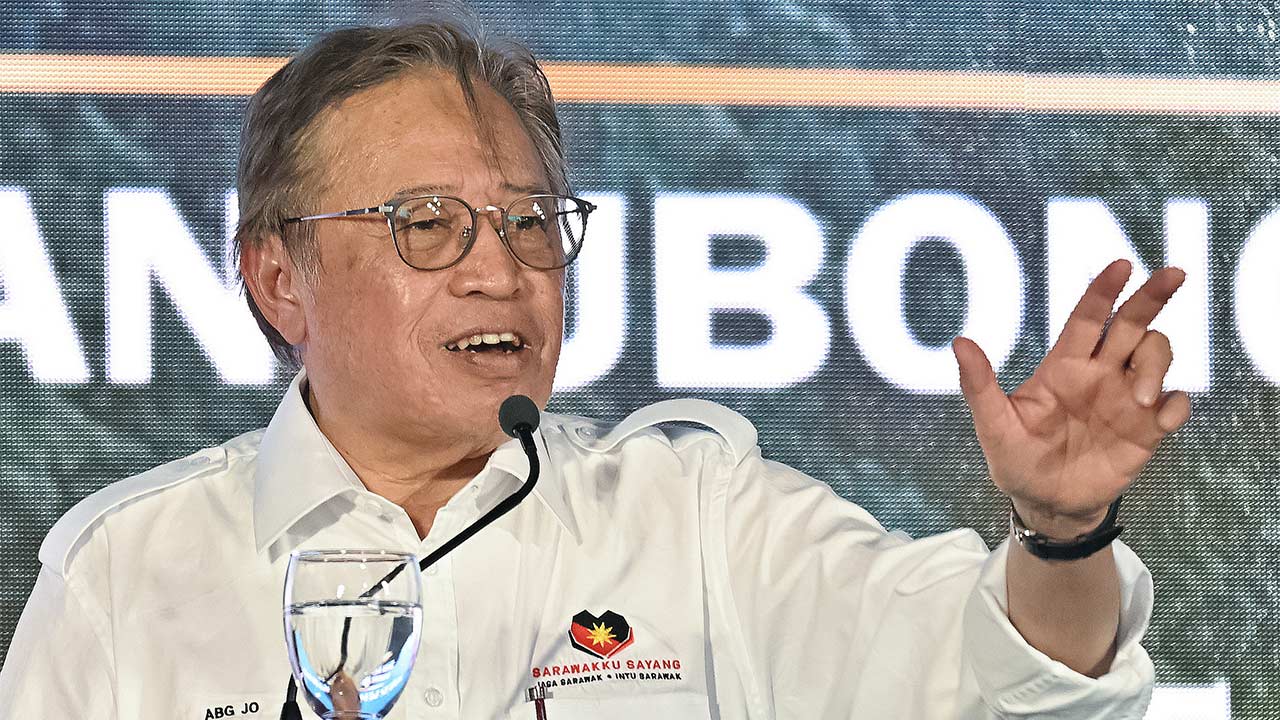 Sarawak perlu perluas kerjasama strategik berkaitan teknologi - Abang ...